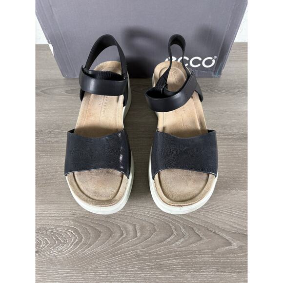 Ecco FlowT Wedge Platform Sandal- Black White Women's Size 38 US 7-7.5- NIB - Picture 4 of 8